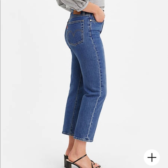 Levi’s Wedgie Fit Straight Leg Jeans - Picture 3 of 12